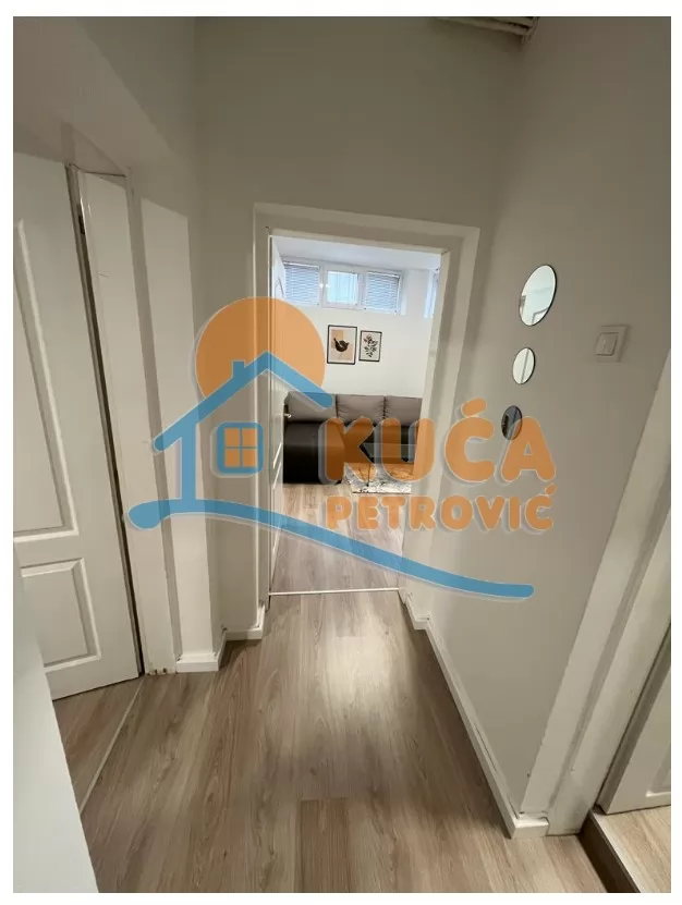 Dvosoban stan, 50 m2, Centar, Generala Bože Jankovića ID: p-016858 15