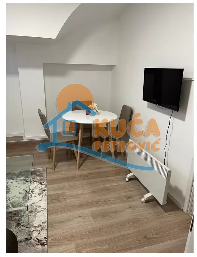 Dvosoban stan, 50 m2, Centar, Generala Bože Jankovića ID: p-016858 2