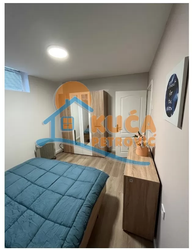 Dvosoban stan, 50 m2, Centar, Generala Bože Jankovića ID: p-016858 9