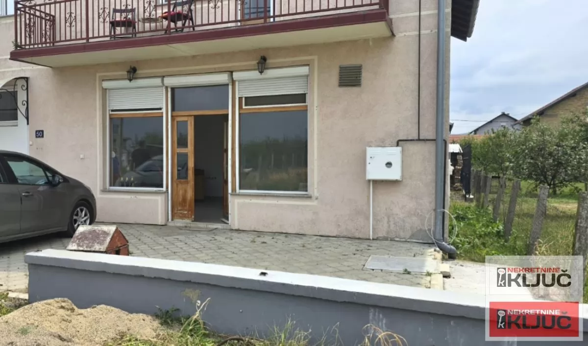 FUTOG IZDAJE SE VIŠENAMENSKI ULIČNI LOKAL 1