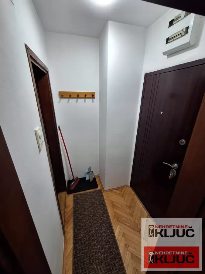 Izdavanje, Stan, Novi Sad, Grbavica 4