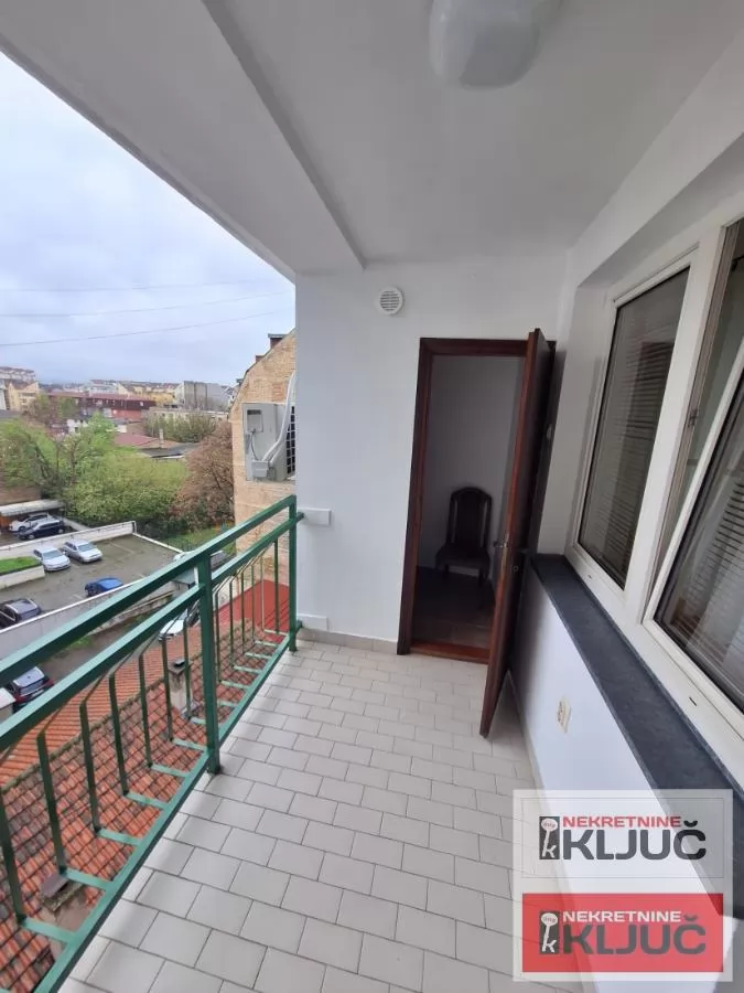 Izdavanje, Stan, Novi Sad, Grbavica 6