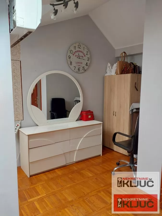 NOVA DETELINARA, 72m2, Trosoban-Duplex, Parking 12