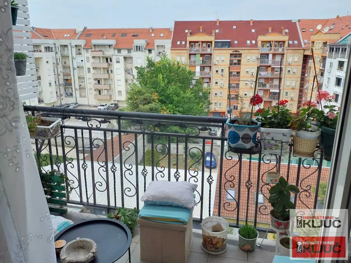 NOVA DETELINARA, 72m2, Trosoban-Duplex, Parking 3