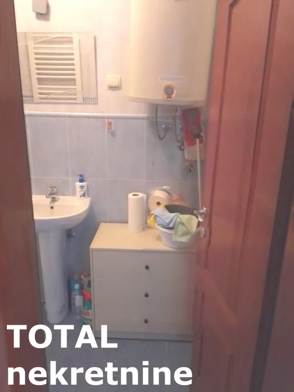 Stan,NOVI SAD,BULEVAR,kv: 28.00, € 113000, ID: 1102838 3