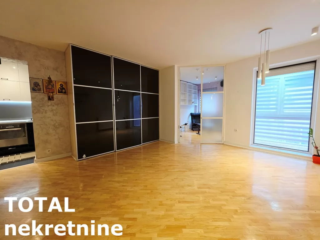 Stan,NOVI SAD,CENTAR,kv: 46.00, € 161000, ID: 1102815 2