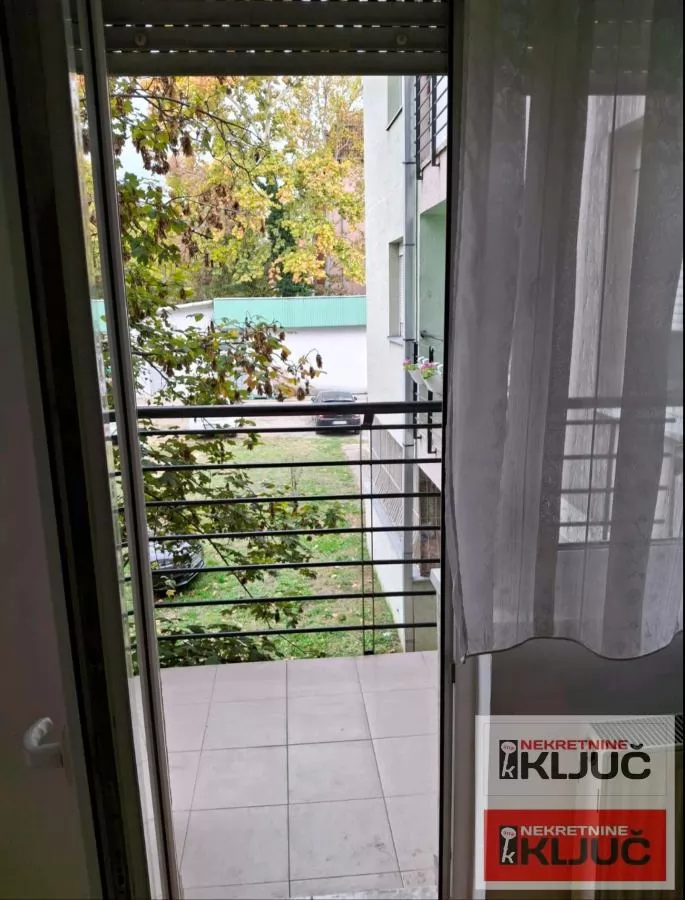 NOVO NASELJE IZDAJE SE DVOSOBAN NAMEŠTEN STAN 7