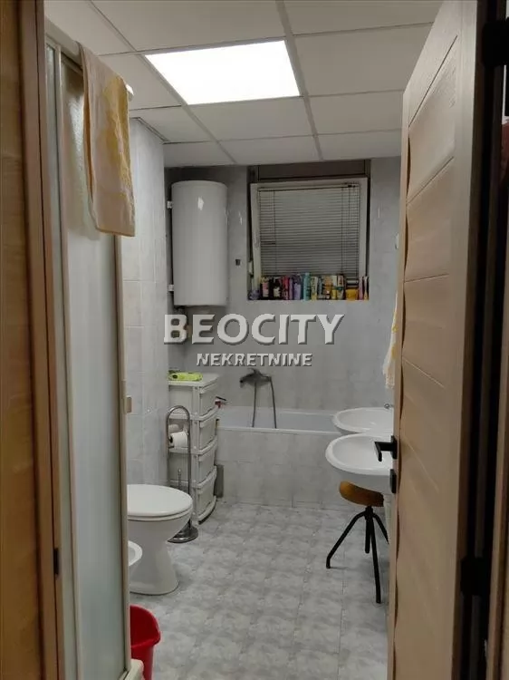 četvorosoban stan, 104 m2, Podbara, Milovana Glišića ID: 133613 12