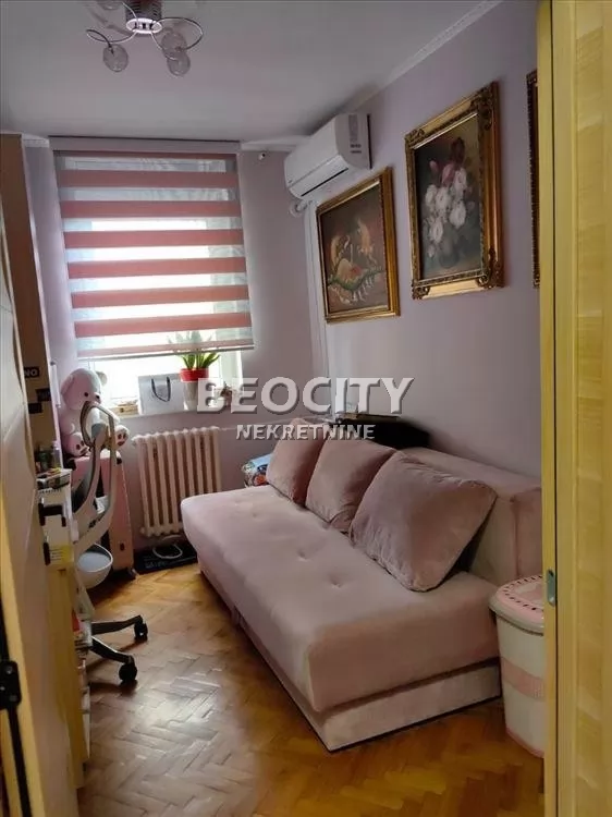 četvorosoban stan, 104 m2, Podbara, Milovana Glišića ID: 133613 9