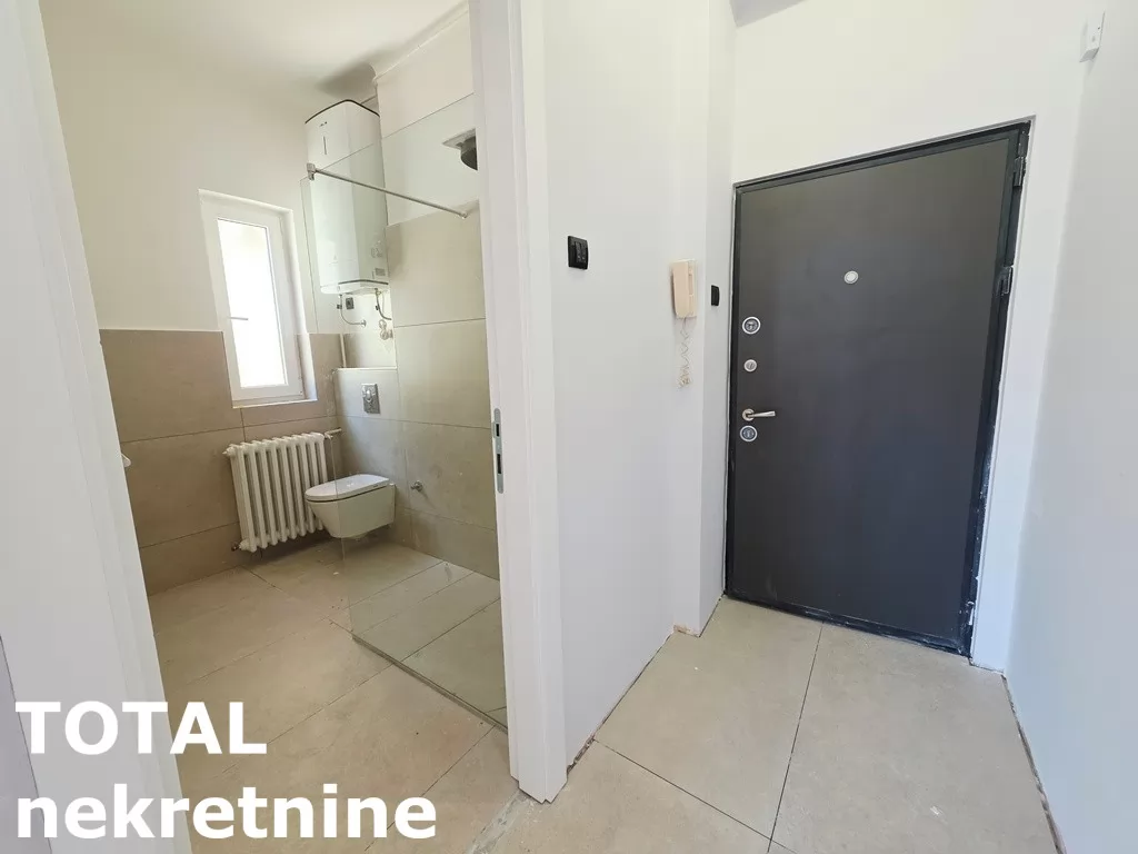 Stan,NOVI SAD,CENTAR,kv: 25.00, € 92000, ID: 1102841 7