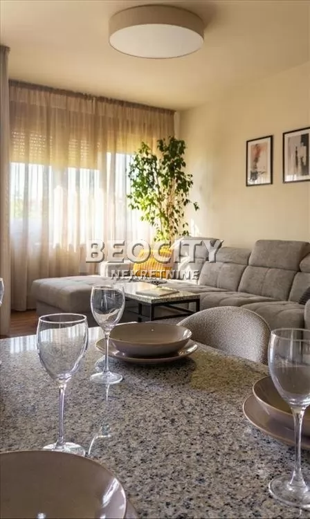 Dvosoban stan, 58 m2, Banovo brdo, Paštrovićeva ID: 133510 2