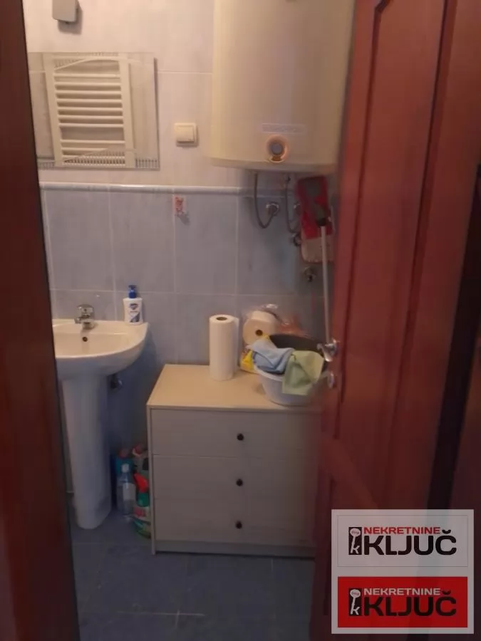 Jednosoban 28 m², Bulevar Oslobođenja, Novi Sad 8