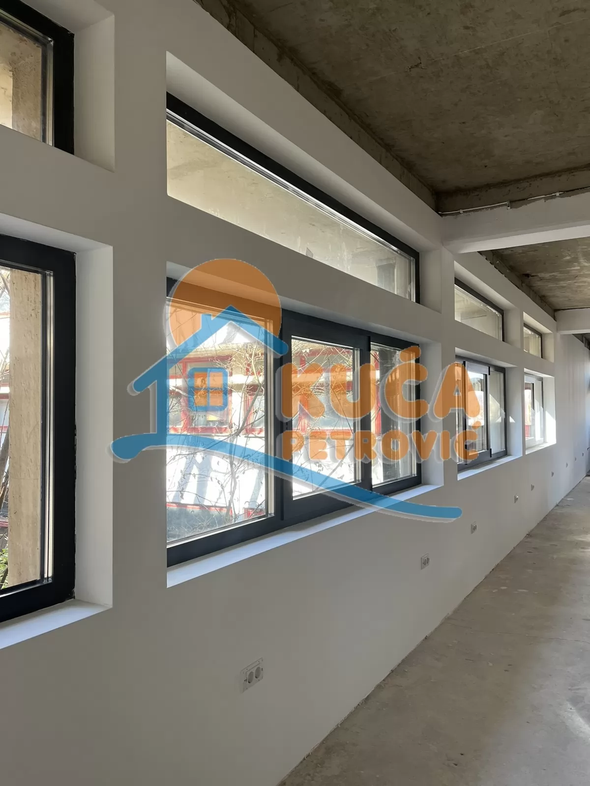 Lokal, 245 m2, Trošarina, Bulevar svetog cara ID: i-016571 3