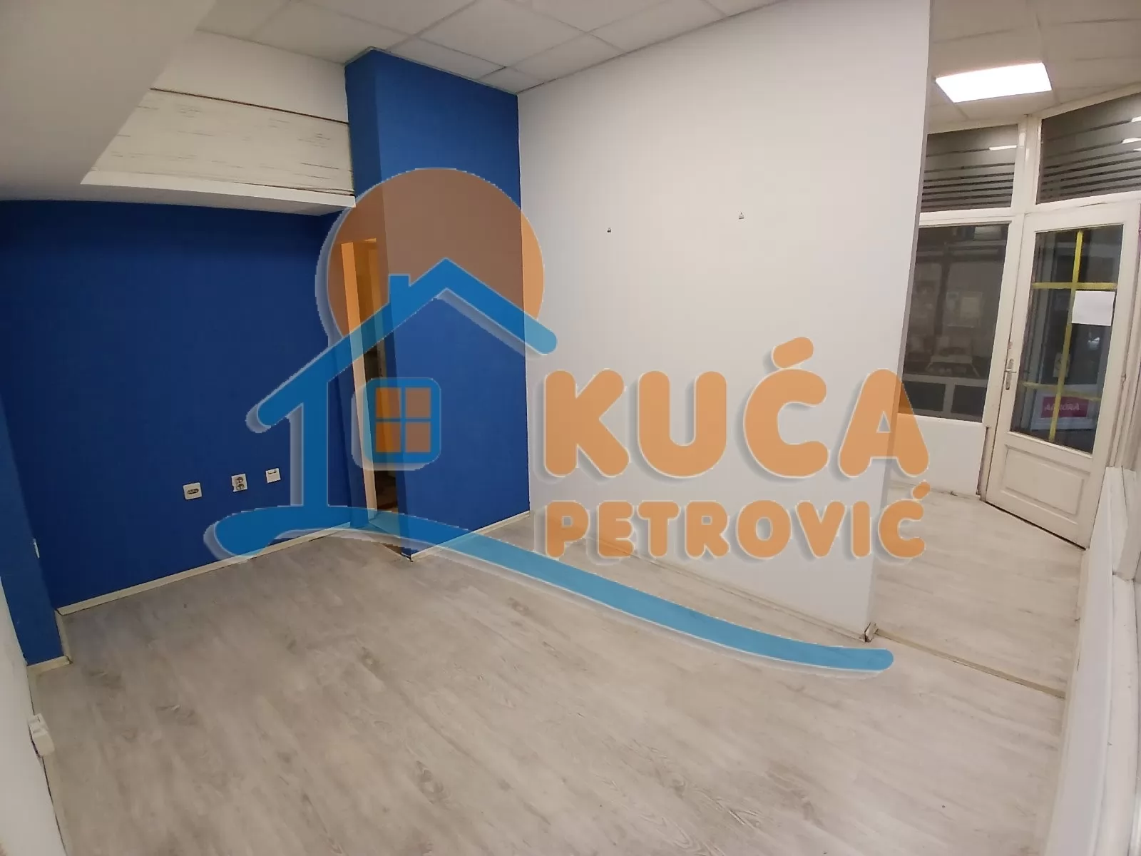 Lokal, 26 m2, Medijana, Bulevar Nemanjića ID: i-016871 5