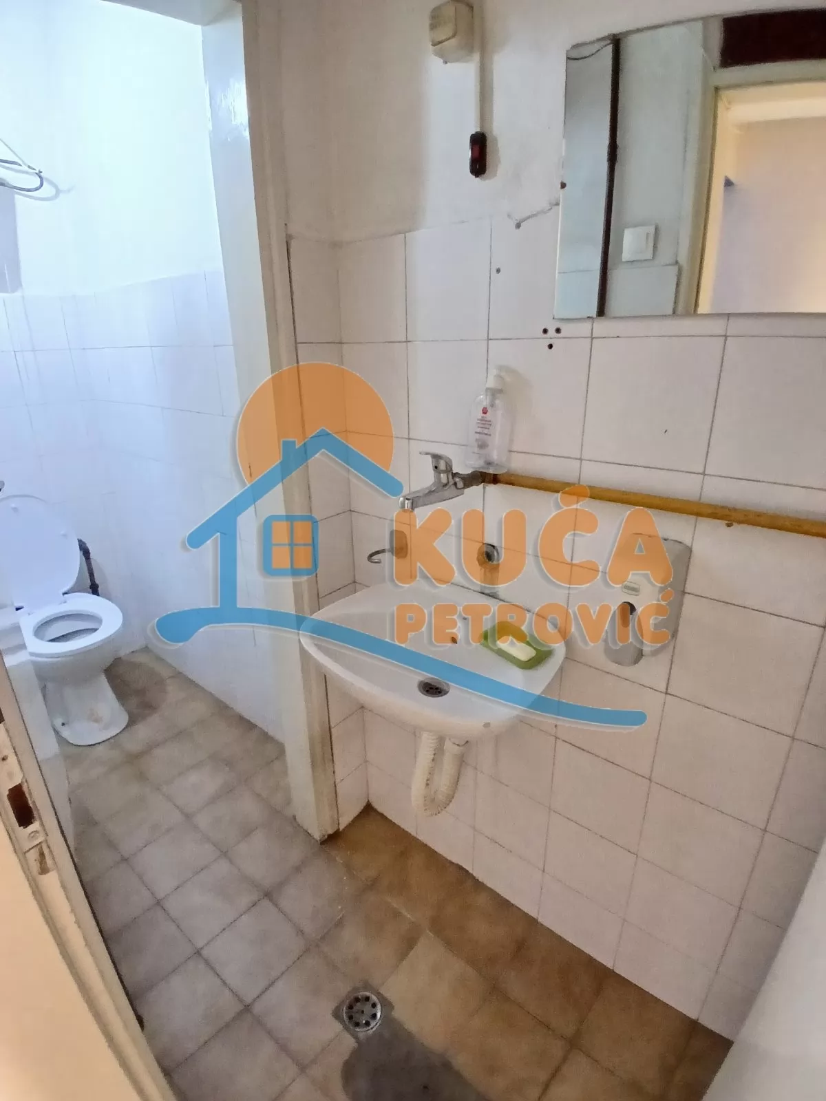 Lokal, 26 m2, Medijana, Bulevar Nemanjića ID: i-016871 8
