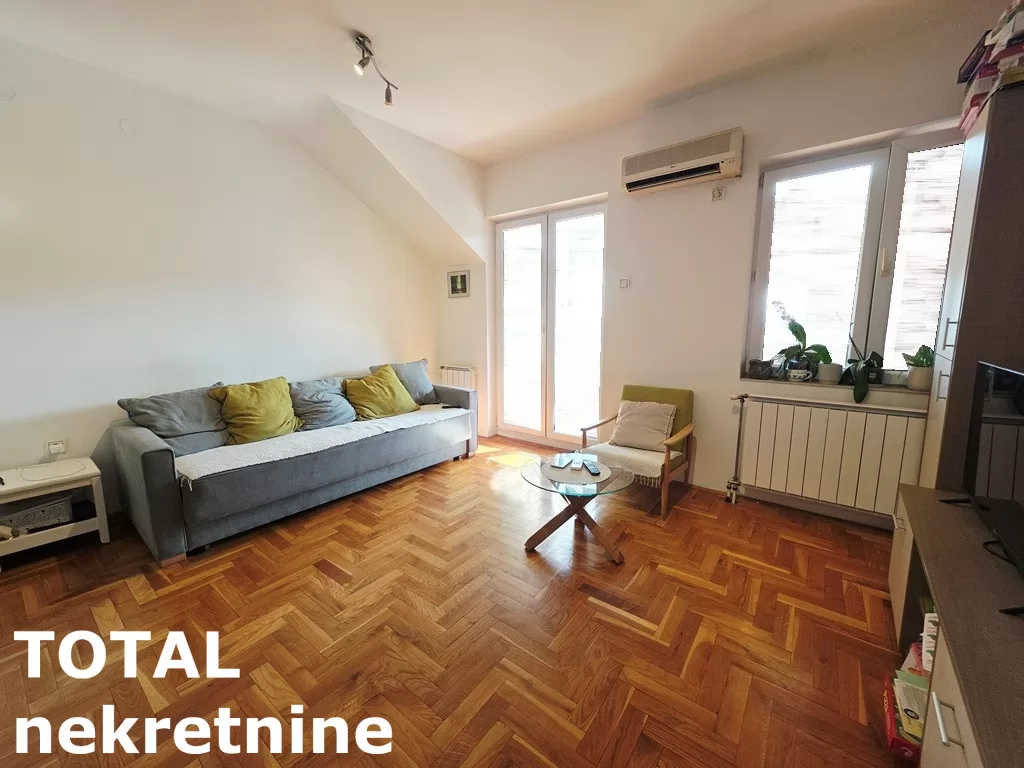 Stan,NOVI SAD,BULEVAR EVROPE,kv: 41.00, € 119000, ID: 1102824 2