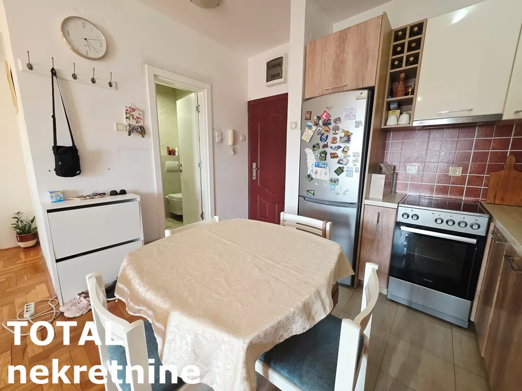 Stan,NOVI SAD,BULEVAR EVROPE,kv: 41.00, € 119000, ID: 1102824 6