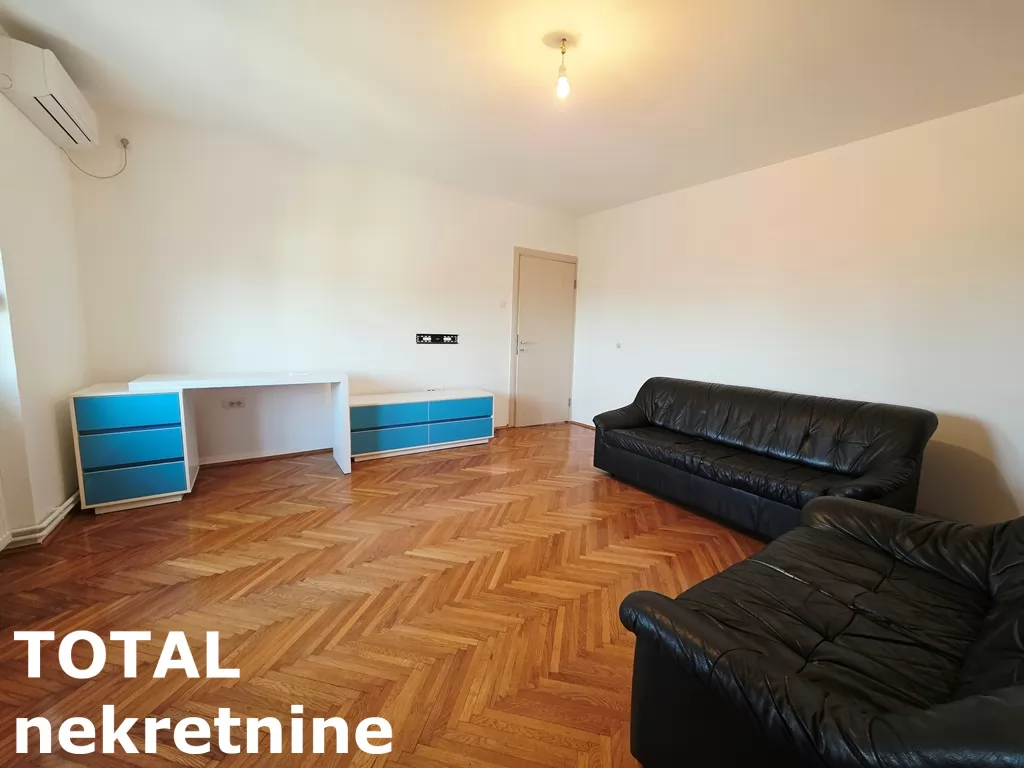 Stan,NOVI SAD,CARA DUSANA,kv: 58.00, € 140000, ID: 1102772 3