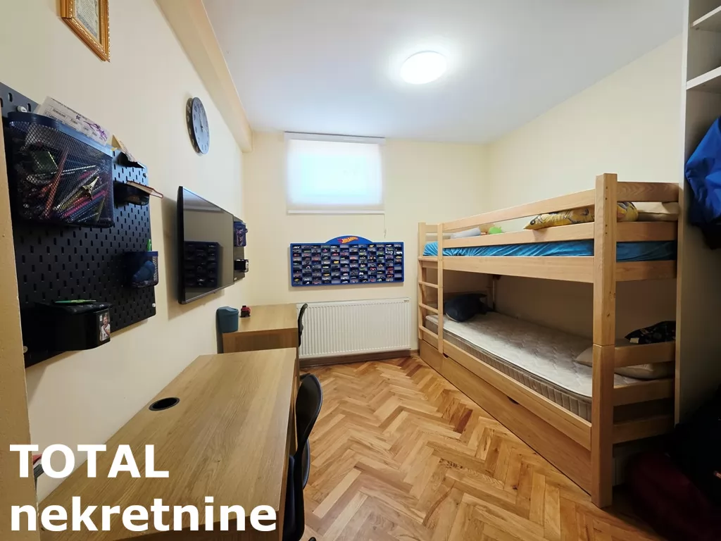 Stan,NOVI SAD,NOVA DETELINARA,kv: 72.00, € 180000, ID: 1102835 15