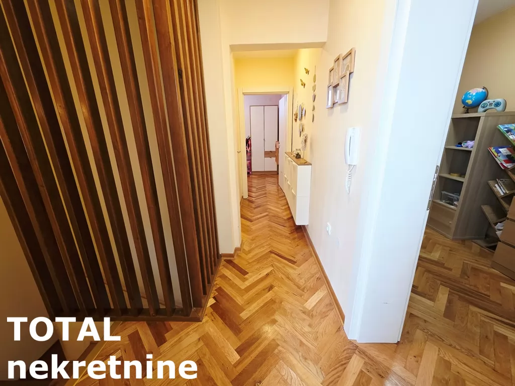 Stan,NOVI SAD,NOVA DETELINARA,kv: 72.00, € 180000, ID: 1102835 18