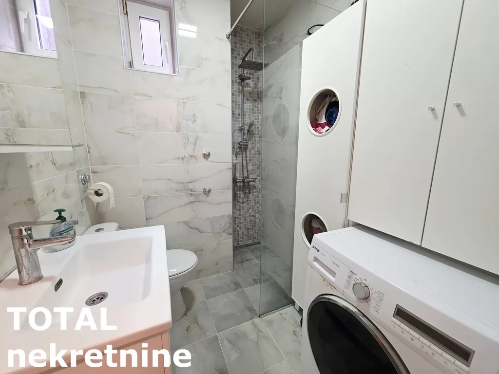 Stan,NOVI SAD,NOVA DETELINARA,kv: 72.00, € 180000, ID: 1102835 21