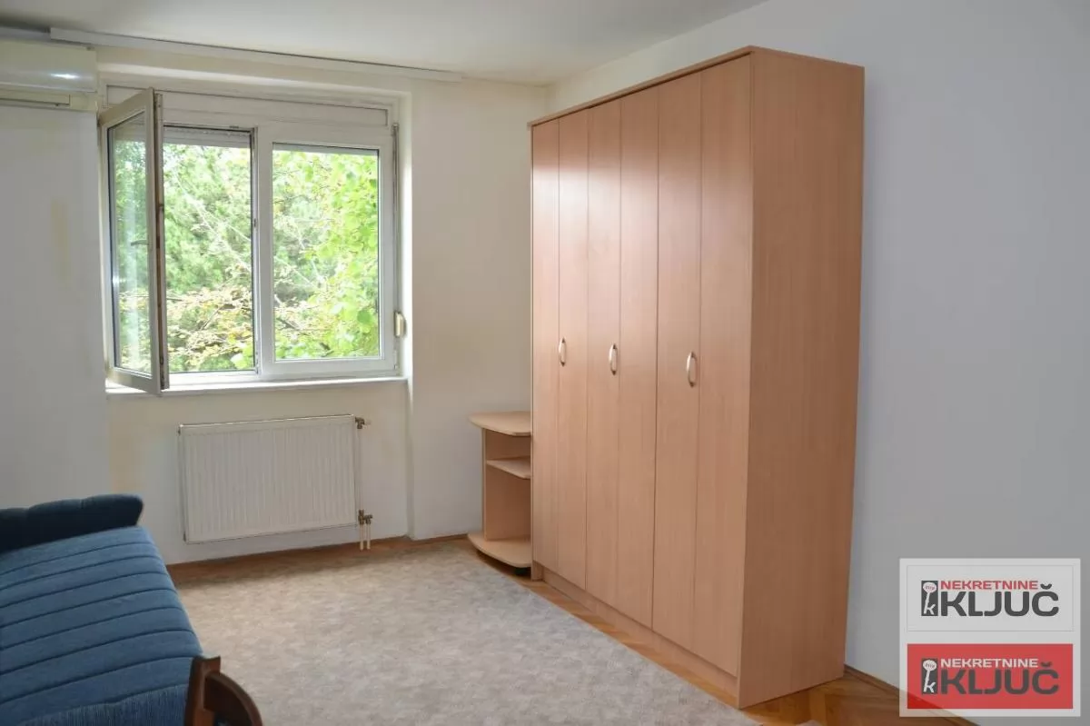 Garsonjera 26 m², Grbavica, Novi Sad, 2. sprat 3