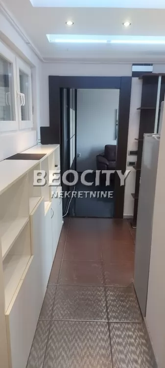 Jednosoban stan, 35 m2, Vračar, Bulevar oslobođenja ID: 133691 7