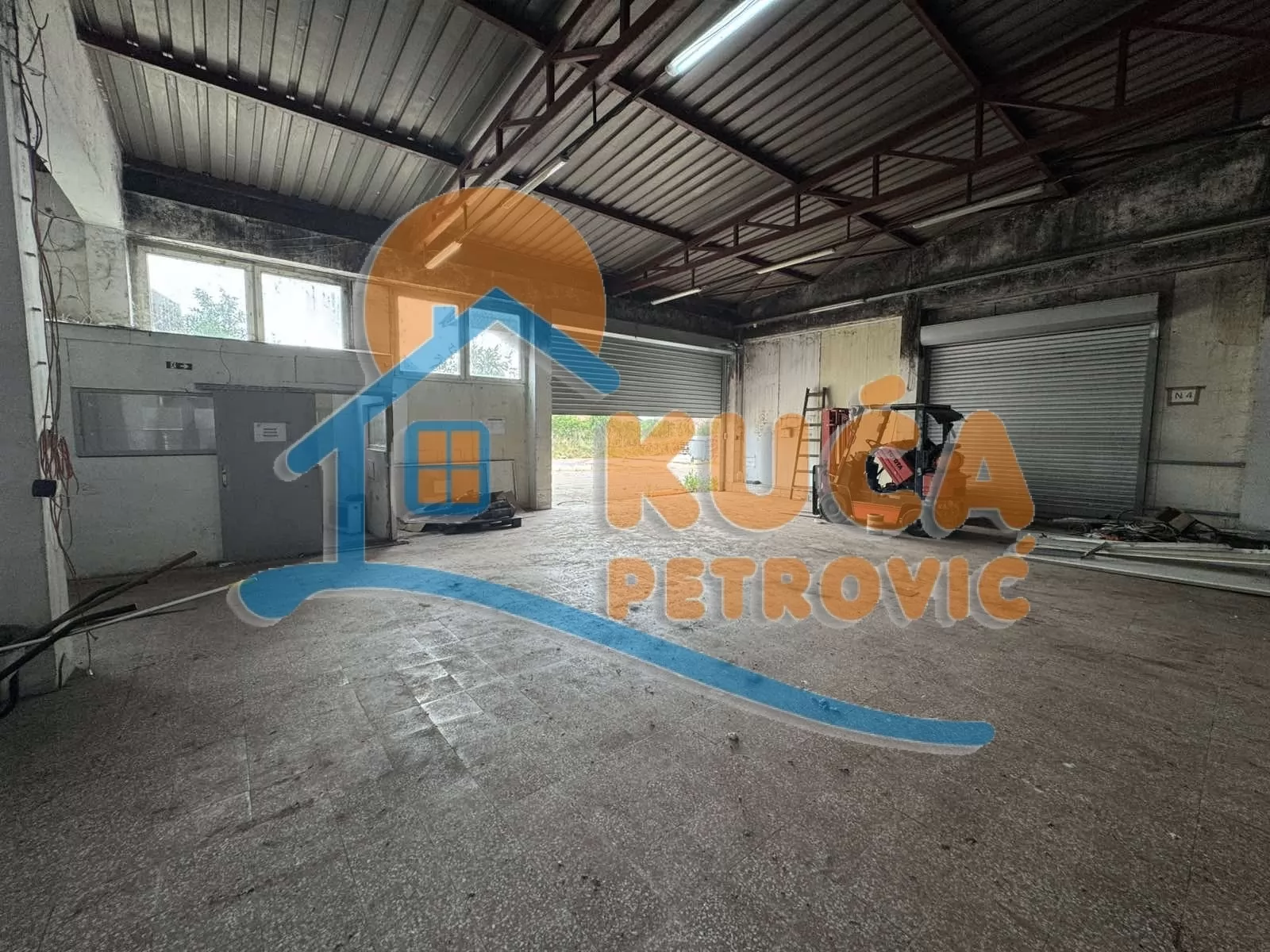 Lokal, 2700 m2, Cara Lazara ID: i-016885 6