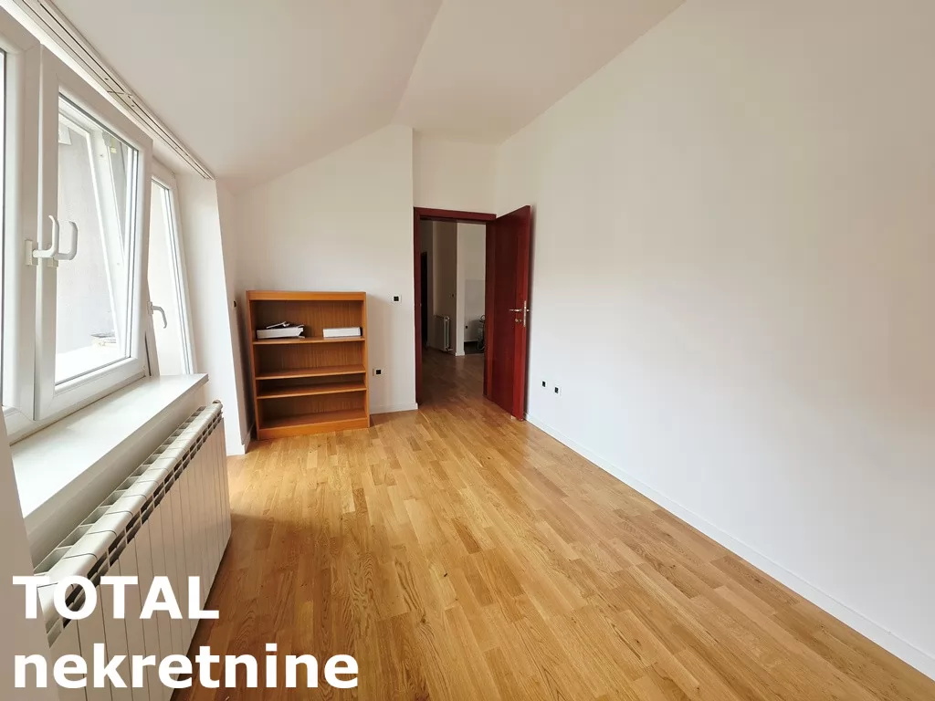 Stan,NOVI SAD,BULEVAR,kv: 51.00, € 199000, ID: 1102826 7