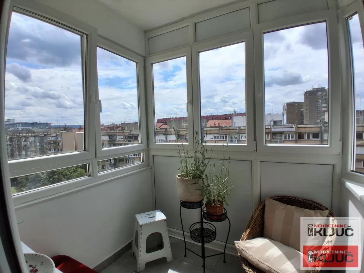 Trosoban stan, 76 m², Socijalno, Novi Sad, Namešten 5