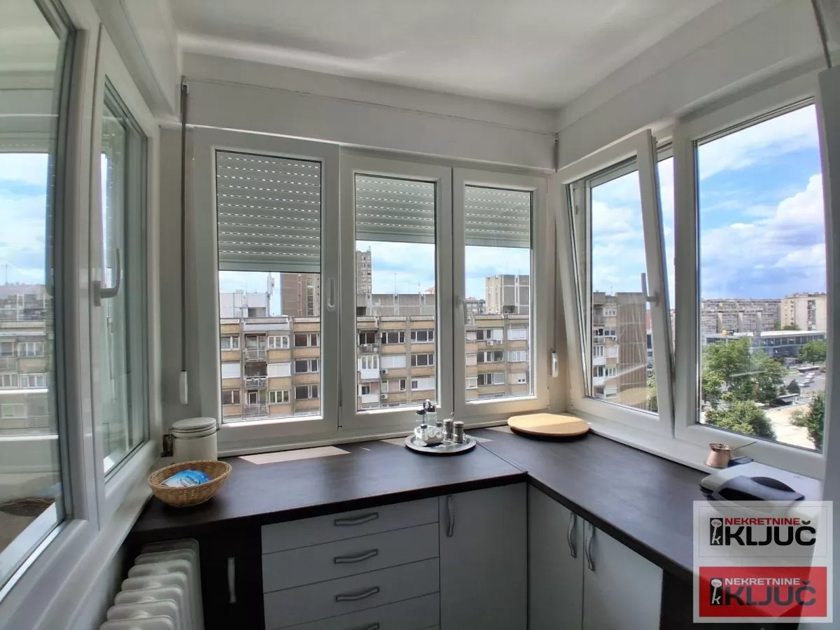 Trosoban stan, 76 m², Socijalno, Novi Sad, Namešten 7