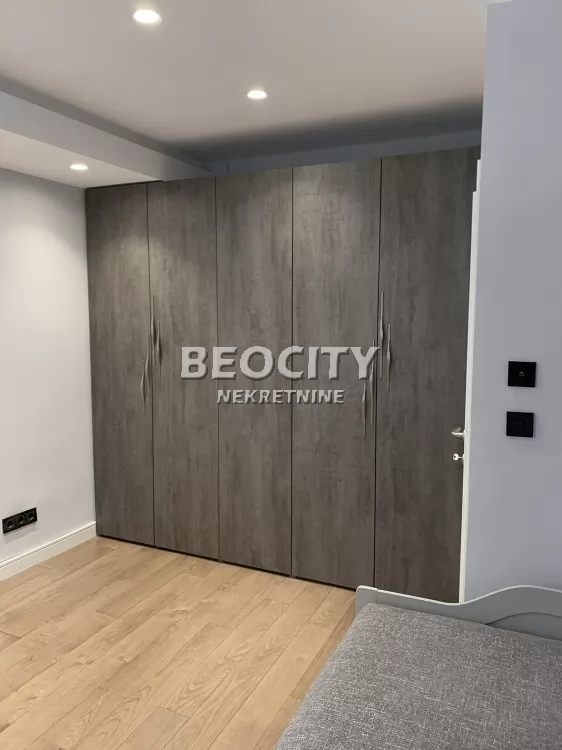 Trosoban stan, 91 m2, Dorćol, Dositejeva ID: 133694 12