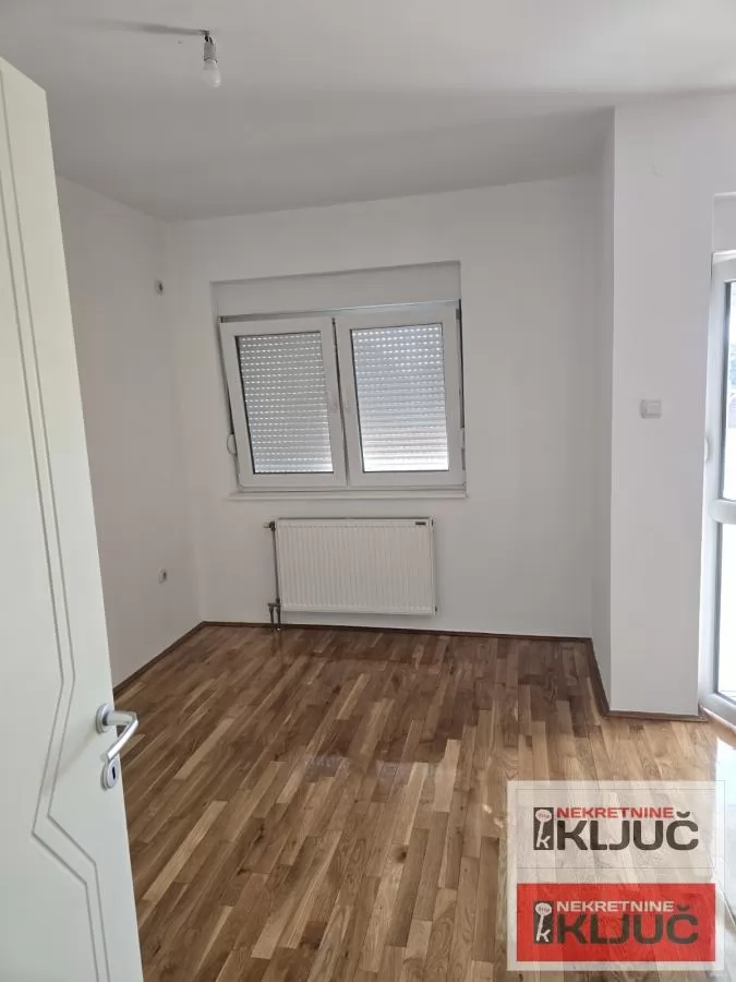 BULEVAR EVROPE, 96m2, Četvorosoban-Duplex 1