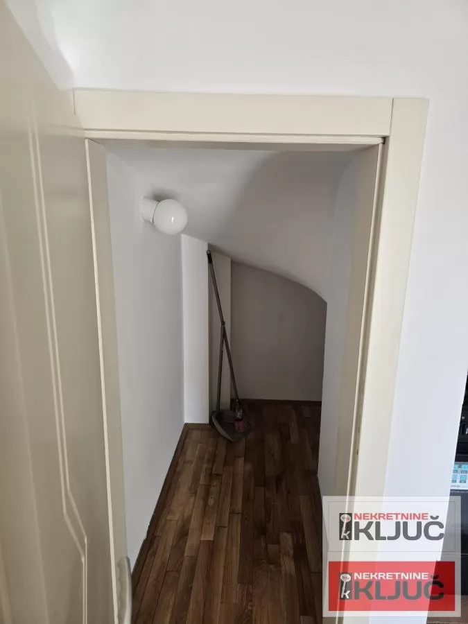 BULEVAR EVROPE, 96m2, Četvorosoban-Duplex 11