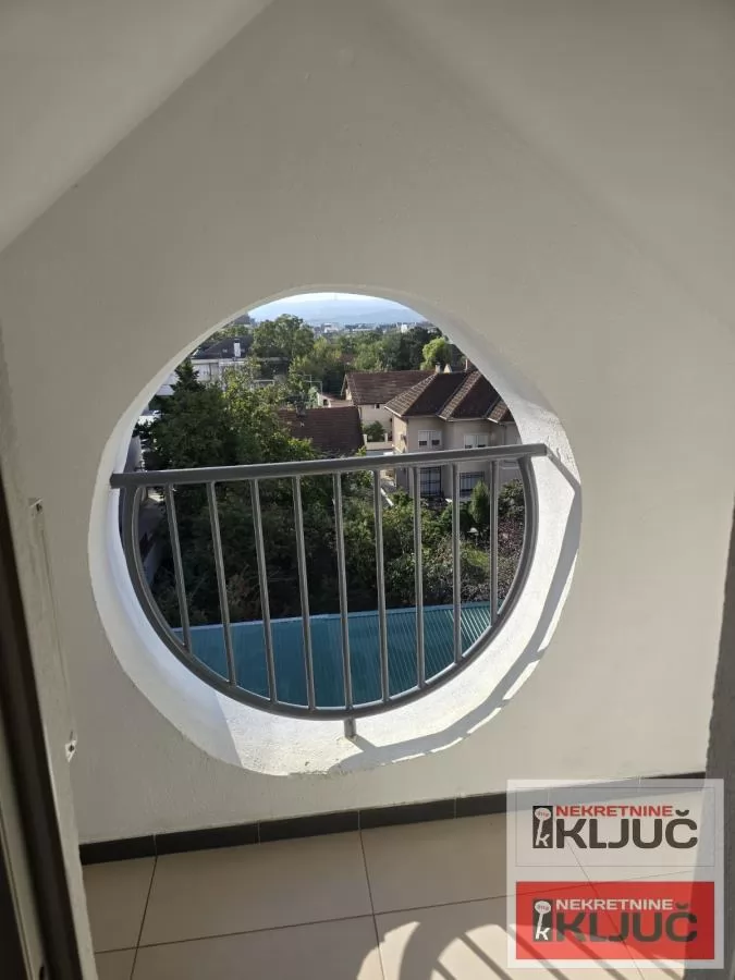 BULEVAR EVROPE, 96m2, Četvorosoban-Duplex 12