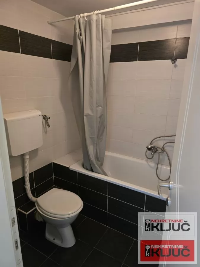 BULEVAR EVROPE, 96m2, Četvorosoban-Duplex 13