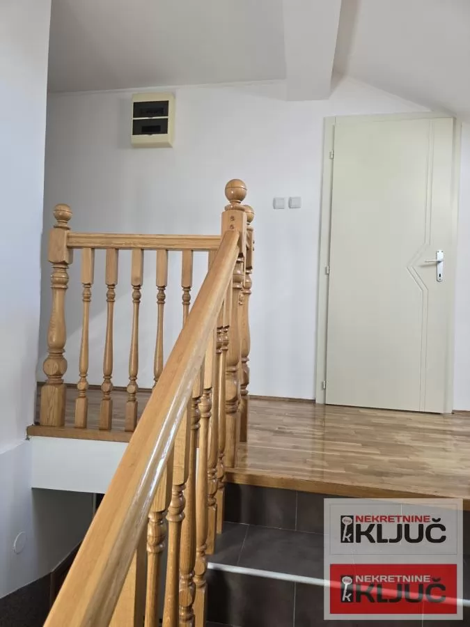 BULEVAR EVROPE, 96m2, Četvorosoban-Duplex 7