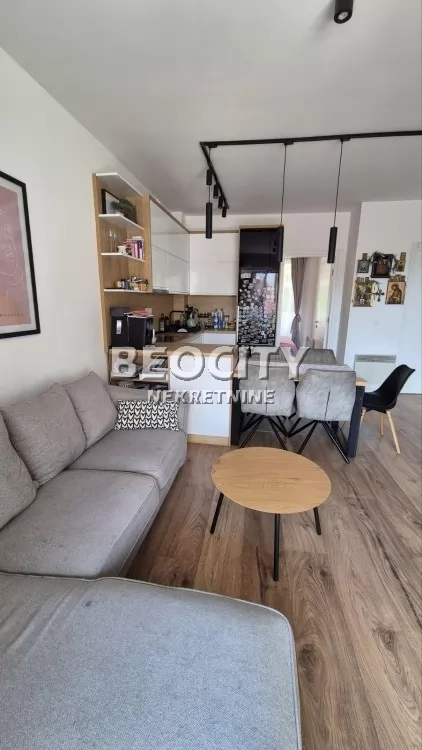 četvorosoban stan, 59 m2, Zvezdara, Paje Jovanovića ID: 120134 1