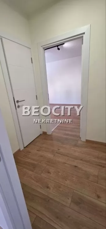 Dvosoban stan, 37 m2, Novi Sad, Bulevar kralja Petra I ID: 133705 4
