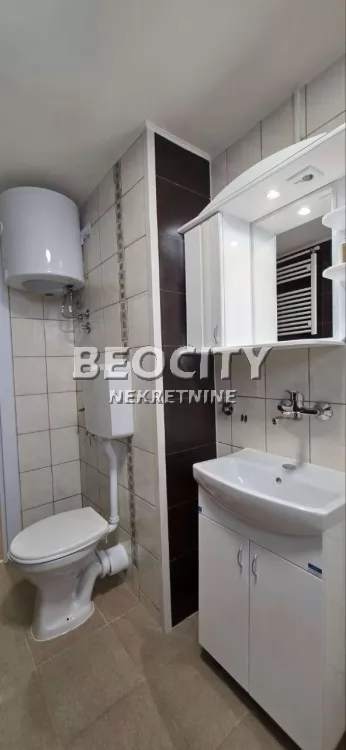 Dvosoban stan, 37 m2, Novi Sad, Bulevar kralja Petra I ID: 133705 6