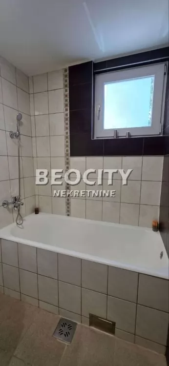Dvosoban stan, 37 m2, Novi Sad, Bulevar kralja Petra I ID: 133705 7