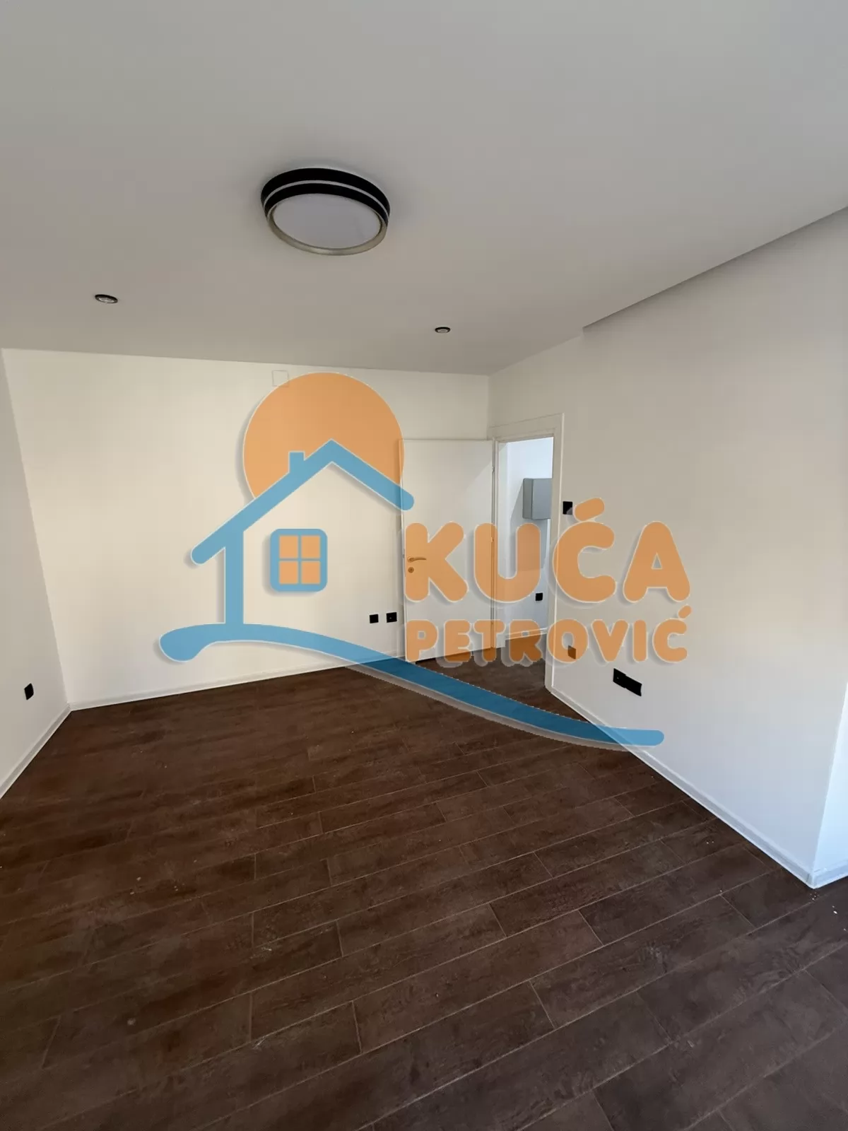 Dvosoban stan, 50 m2, Centar, Generala Milojka Lešjanina ID: i-016895 6
