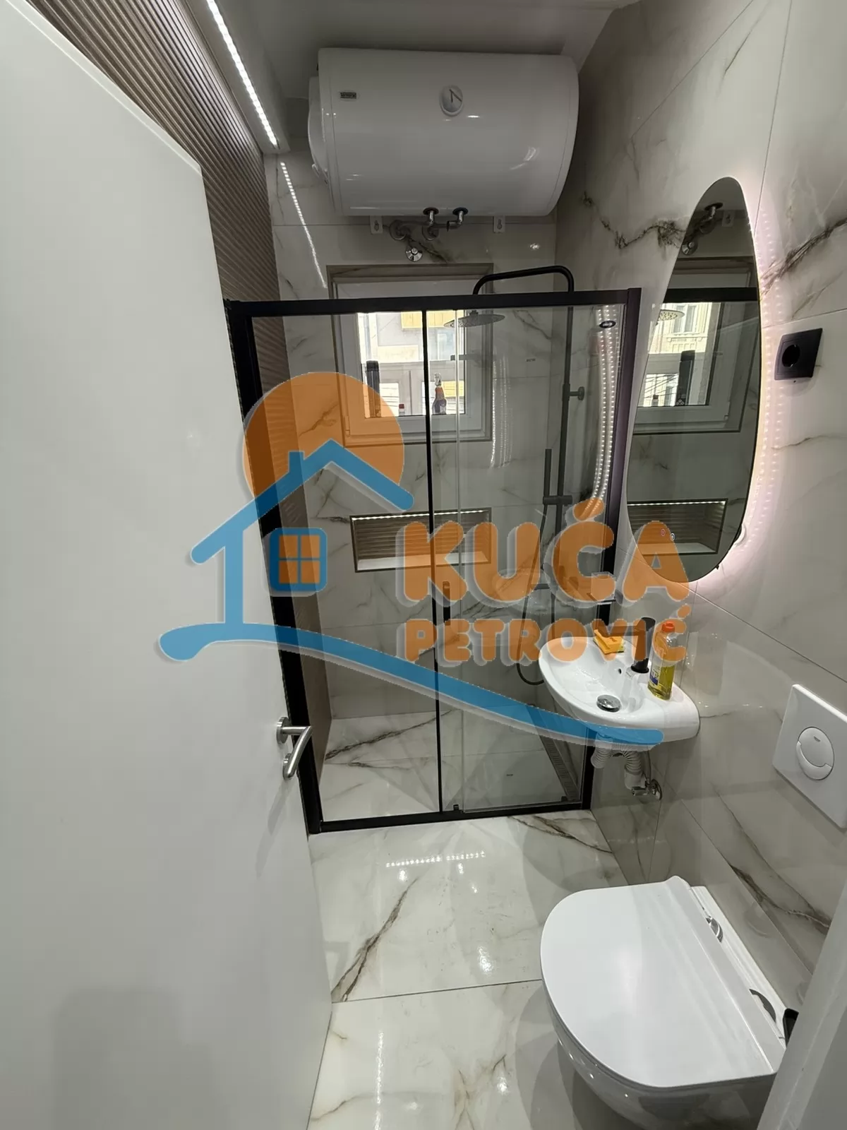 Dvosoban stan, 50 m2, Centar, Generala Milojka Lešjanina ID: i-016895 8