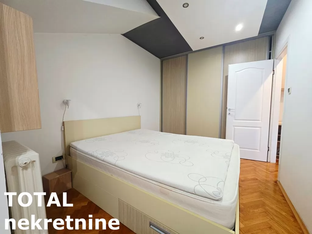 Stan,NOVI SAD,CENTAR,kv: 40.00, € 115000, ID: 1102866 8