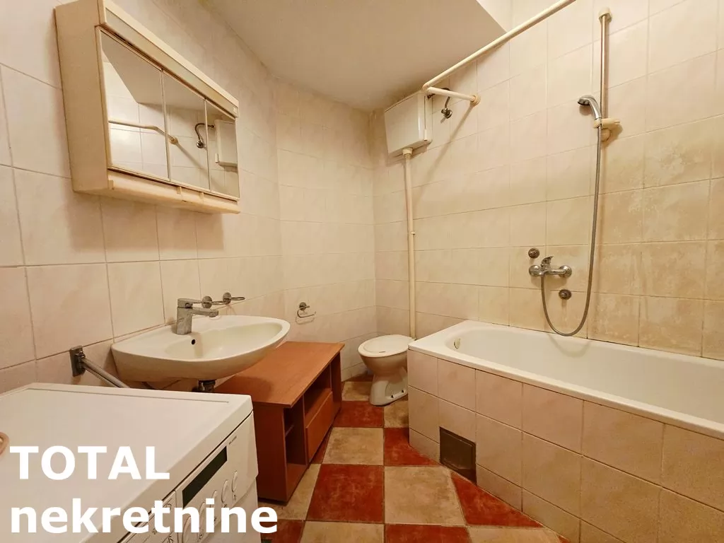 Stan,NOVI SAD,GRBAVICA,kv: 27.00, € 88000, ID: 1102852 4
