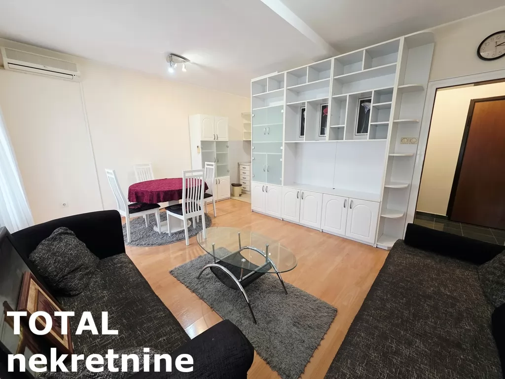 Stan,NOVI SAD,CENTAR,kv: 46.00, € 130000, ID: 1102773 2