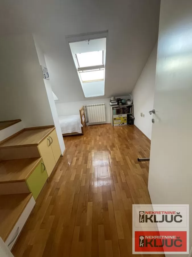 NOVA DETELINARA, 54m2, Dvosoban-Duplex, Namešten 9