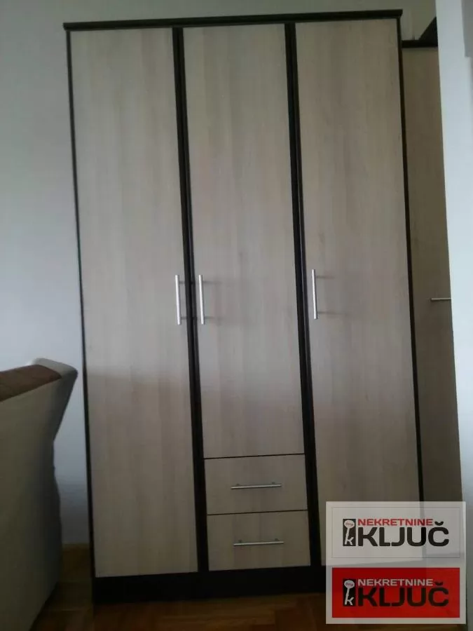 SOMBORSKI BULEVAR IZDAJE SE NAMEŠTENA GARSONJERA 3