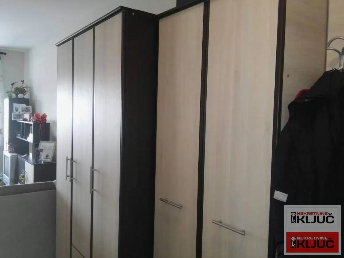 SOMBORSKI BULEVAR IZDAJE SE NAMEŠTENA GARSONJERA 4