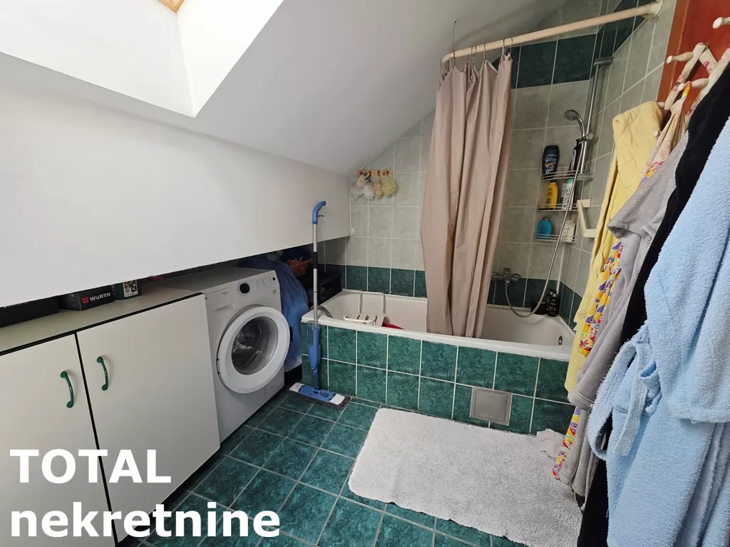 Stan,NOVI SAD,NOVA DETELINARA,kv: 72.00, € 144000, ID: 1102843 16